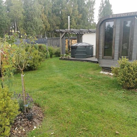 Sapni Villa Kolka Exteriör bild