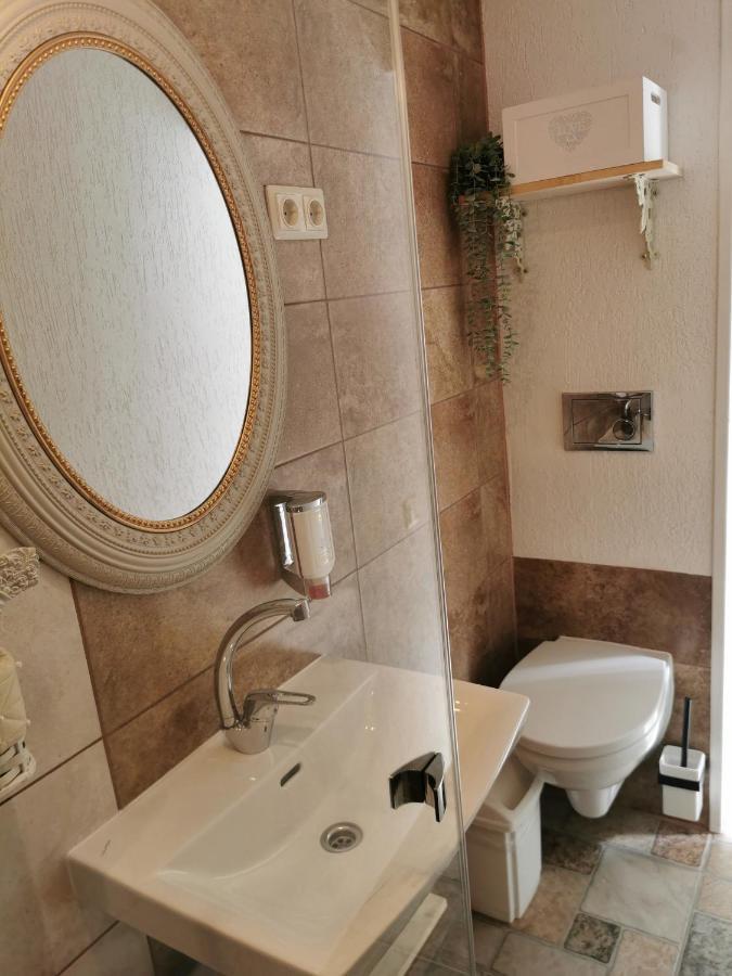 Sapni Villa Kolka Exteriör bild