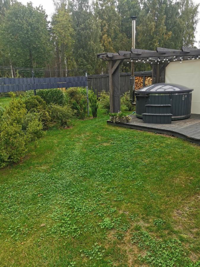 Sapni Villa Kolka Exteriör bild